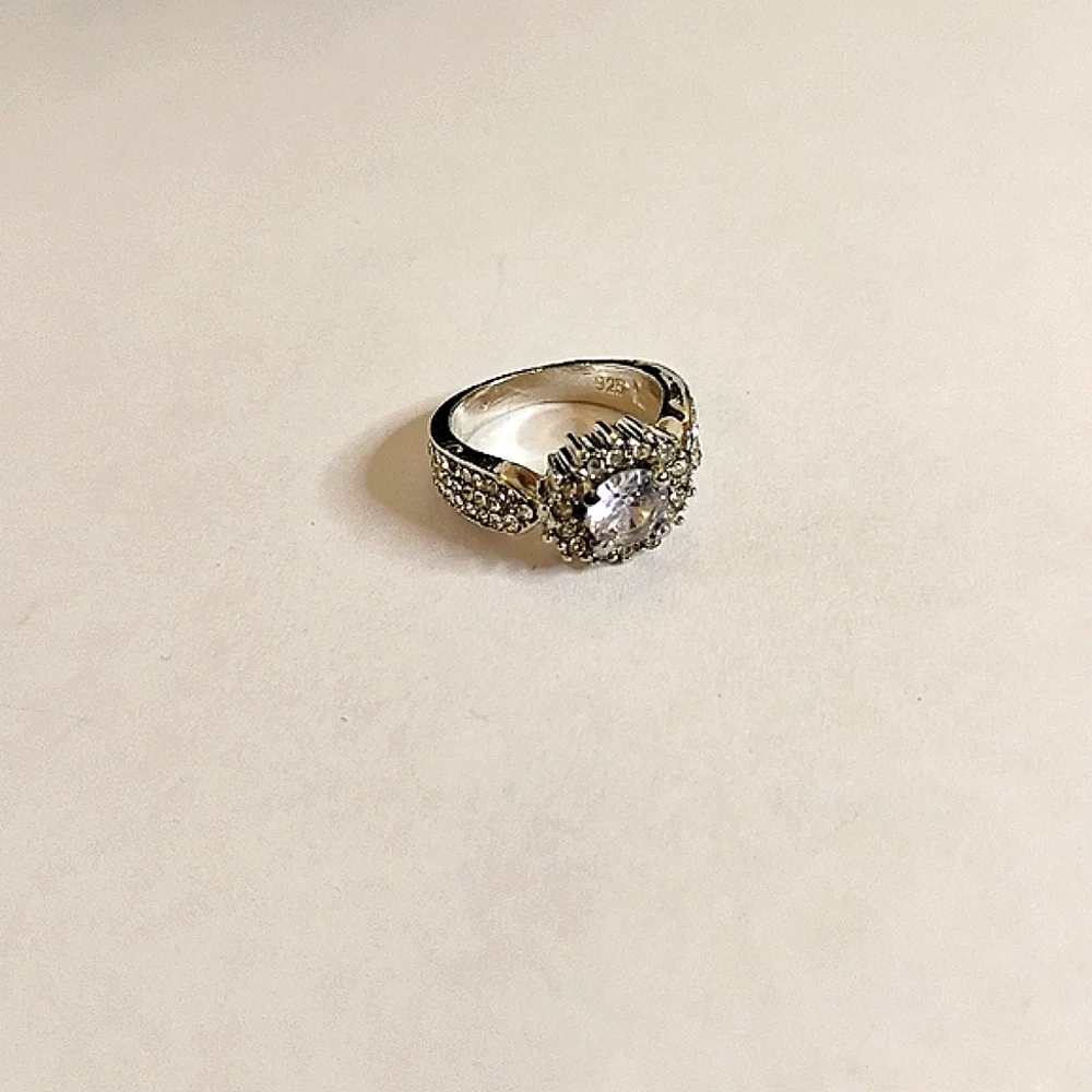 Vintage Signed 925 CZ Cocktail Ring size 5‎